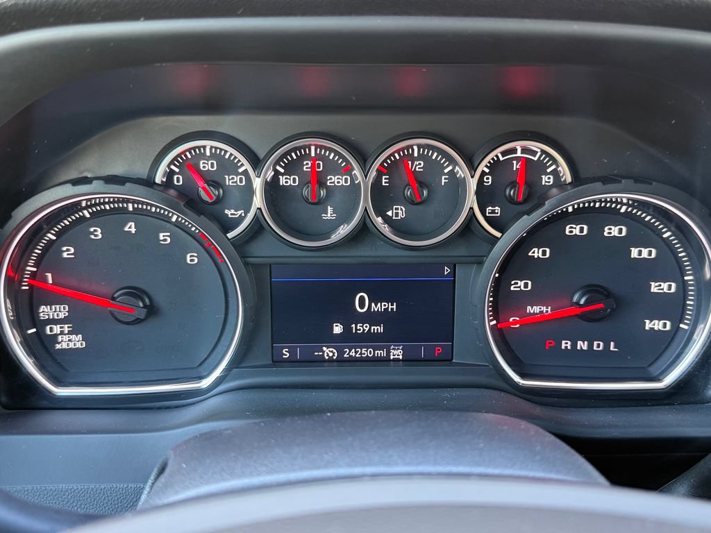 Used 2022 Chevrolet Silverado 1500 LT w/ Bed Protection Package AWD/4WD image 10