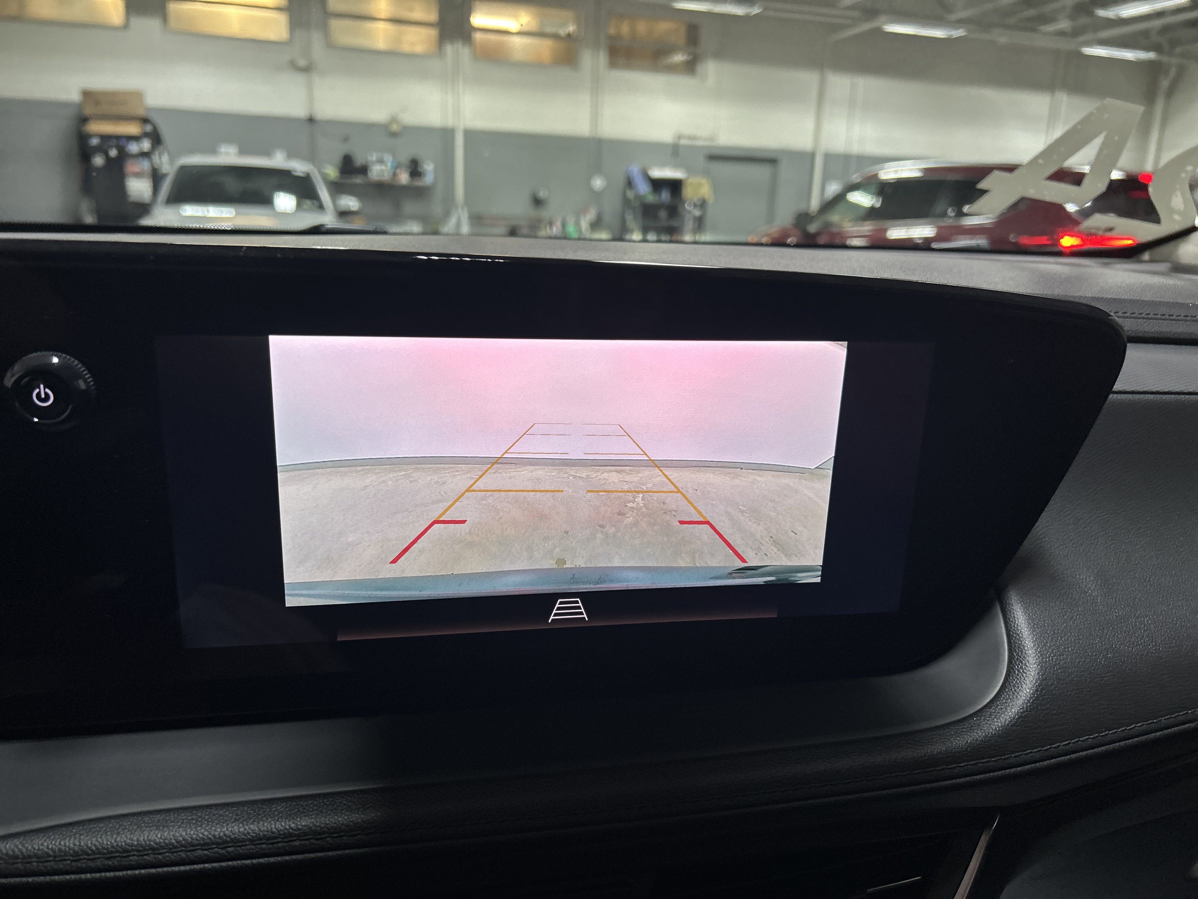 Used 2024 Buick Encore GX Sport Touring image 18