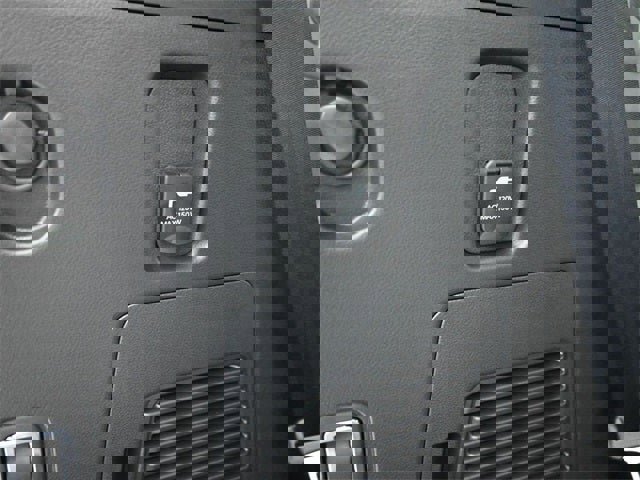 New 2026 Nissan Armada SL image 43