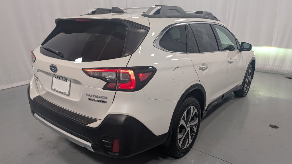 Used 2021 Subaru Outback Touring XT AWD/4WD image 6