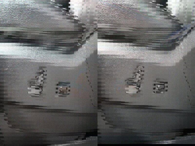 Used 2014 Chrysler Town & Country Touring image 24