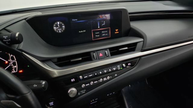 Used 2021 Lexus ES 250 w/ Premium Package image 15