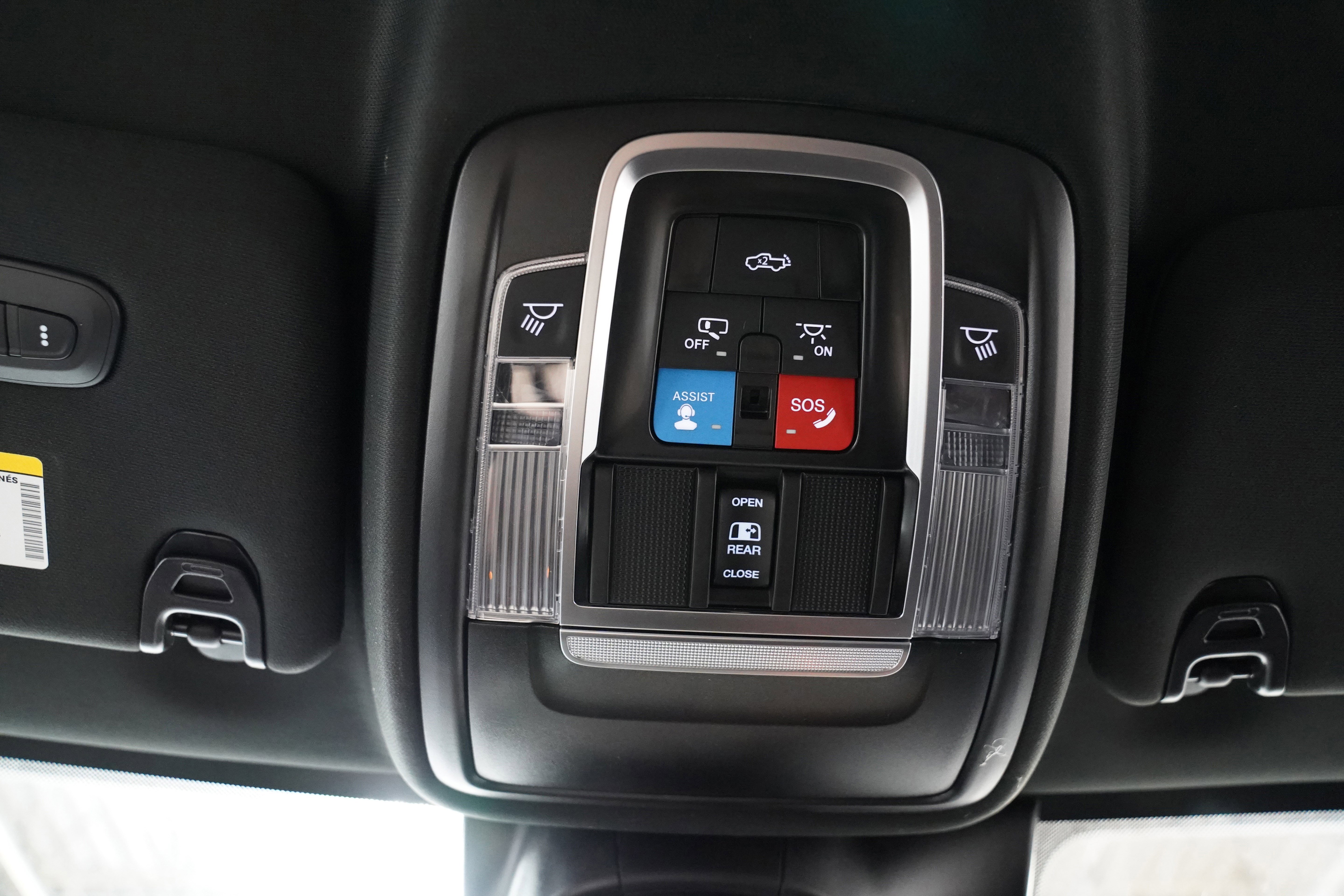 New 2025 RAM 2500 Limited image 29