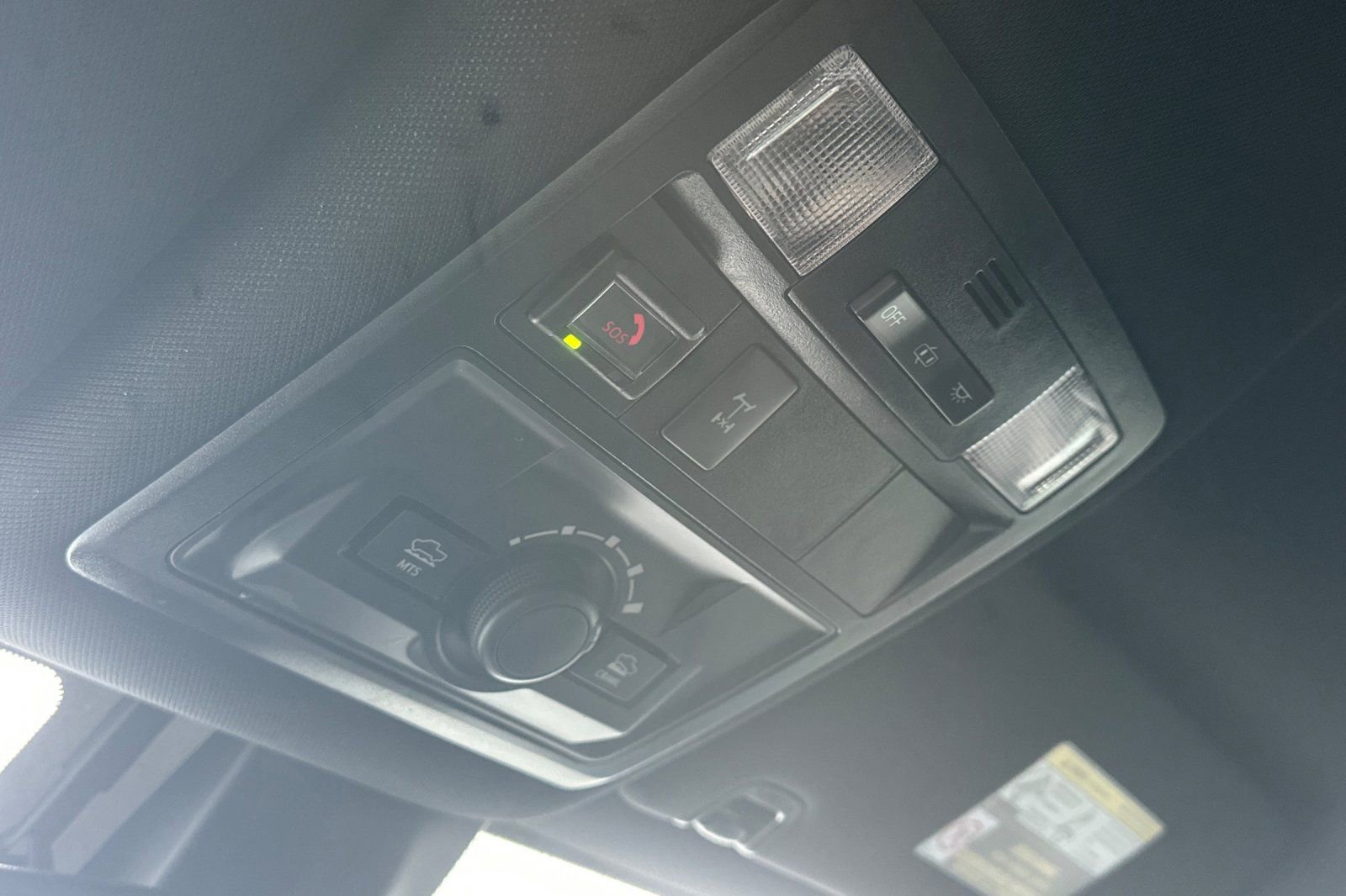 Used 2021 Toyota Tacoma TRD Off-Road w/ Technology Package image 19