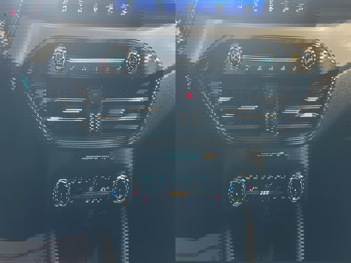 Used 2024 Ford Escape Active image 23