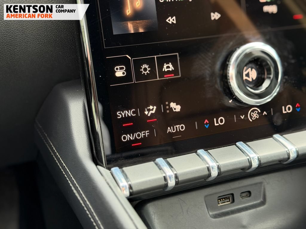 Used 2026 GMC Terrain Elevation w/ Elevation Premium Package AWD/4WD image 18