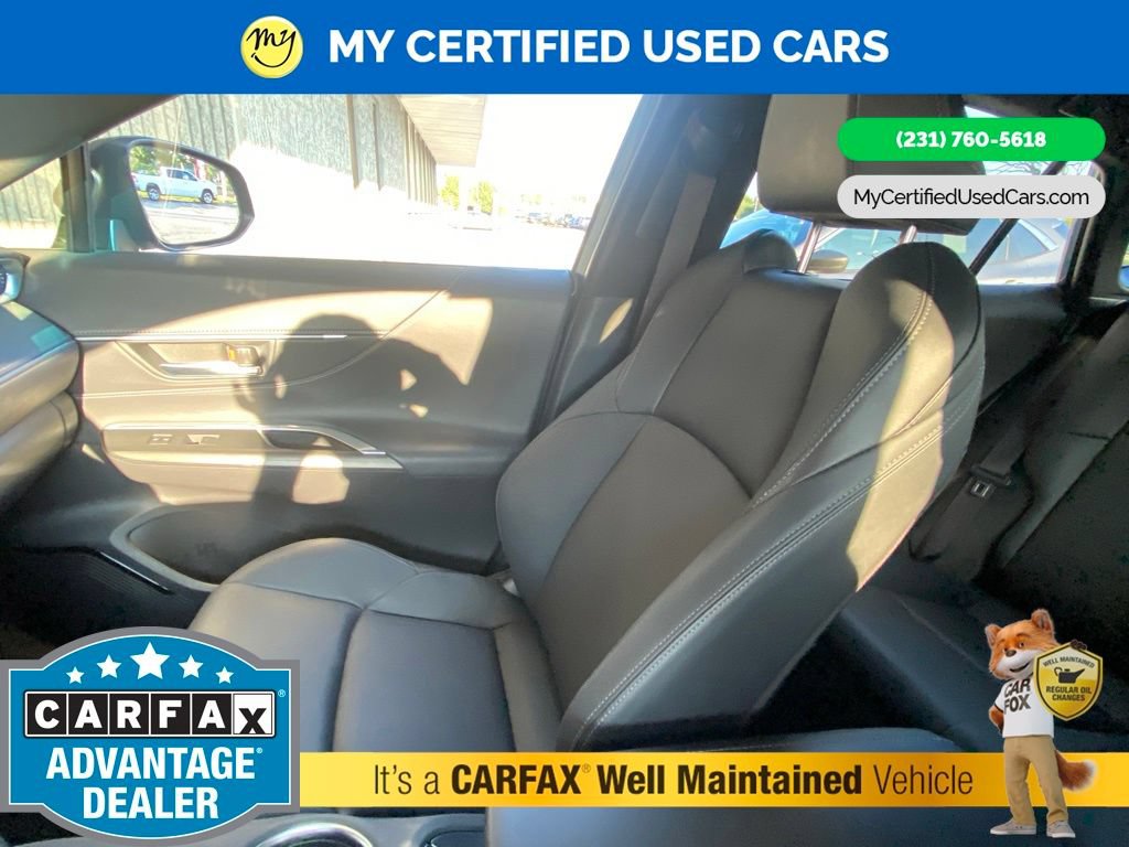 Used 2024 Toyota Venza XLE AWD/4WD image 28