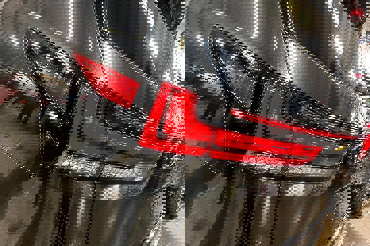 Used 2025 Lexus LX 600 4WD w/ Luxury Package image 26