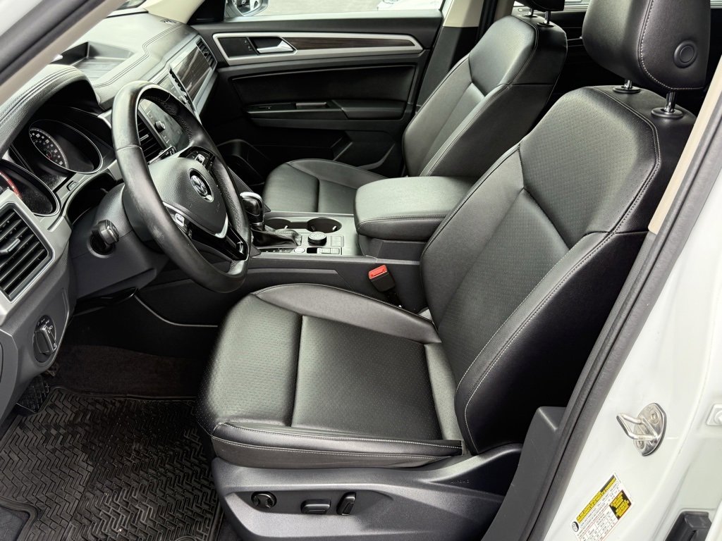 Used 2019 Volkswagen Atlas SE w/ Towing Package image 12