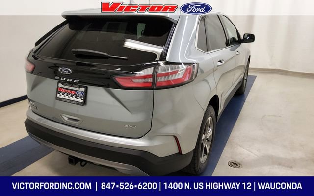 Used 2024 Ford Edge SEL w/ Convenience Package image 4