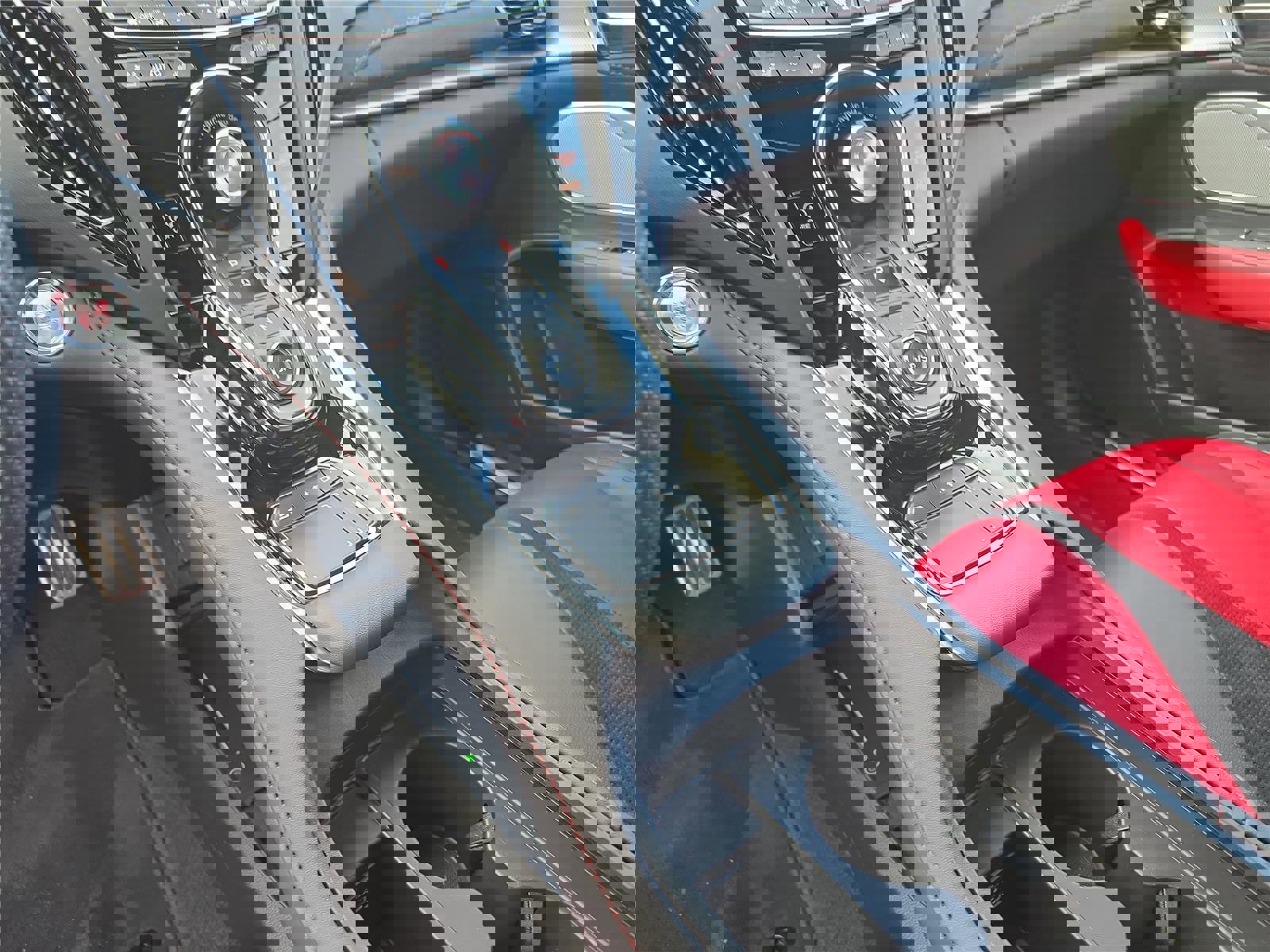 Used 2023 Acura RDX A-Spec image 31