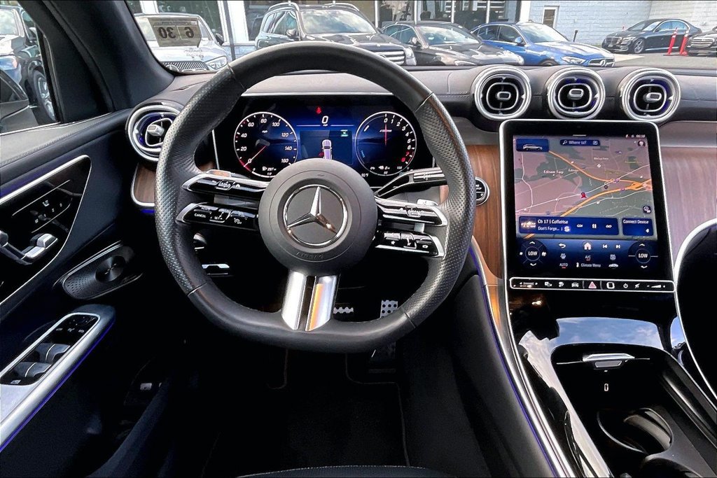 Certified 2025 Mercedes-Benz GLC 350e 4MATIC image 5