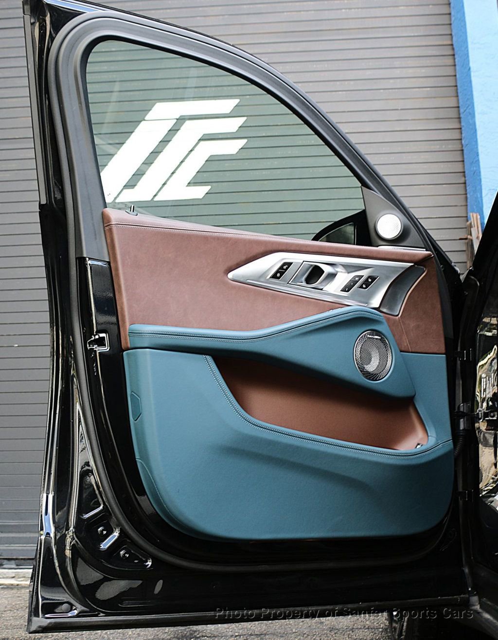 Used 2025 BMW XM image 17