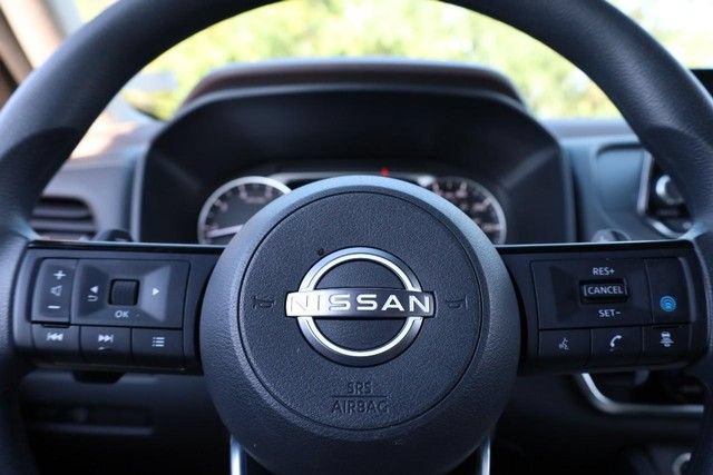Certified 2023 Nissan Rogue SV FWD image 9