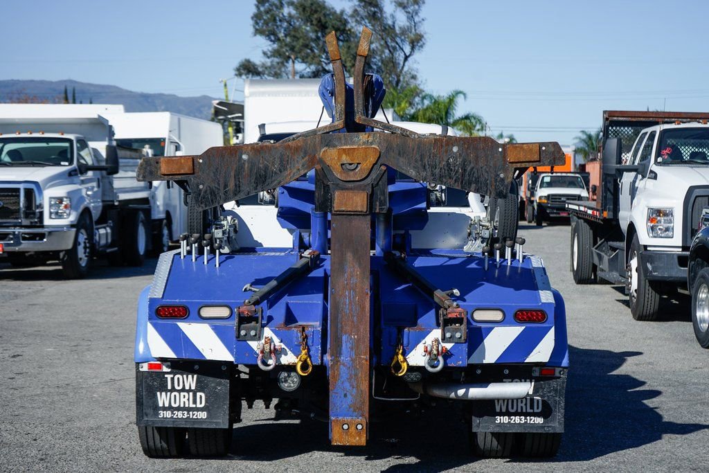 Used 2017 Ford F550 2WD Regular Cab Super Duty w/ Advanced Security Pack image 8