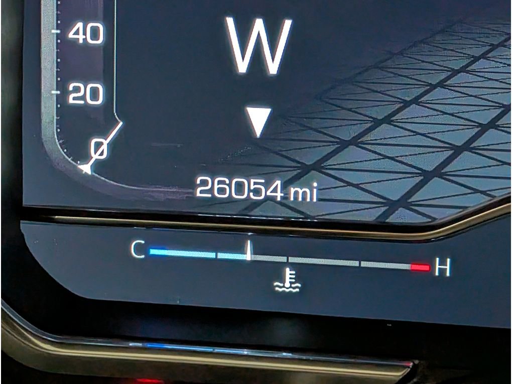 Used 2023 GMC Sierra 1500 AT4 w/ Technology Package AWD/4WD image 19