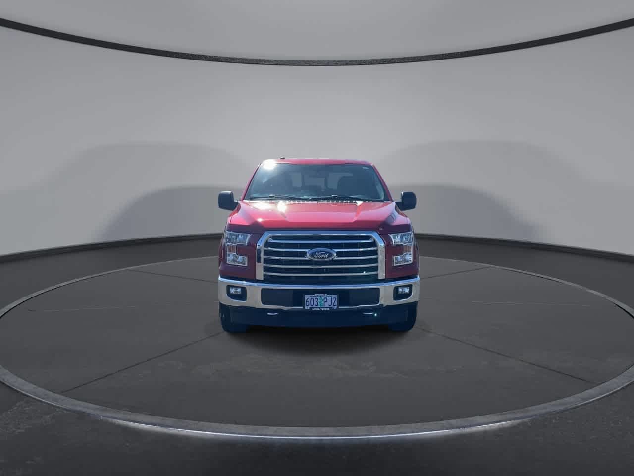 Used 2017 Ford F150 4x4 SuperCrew image 4
