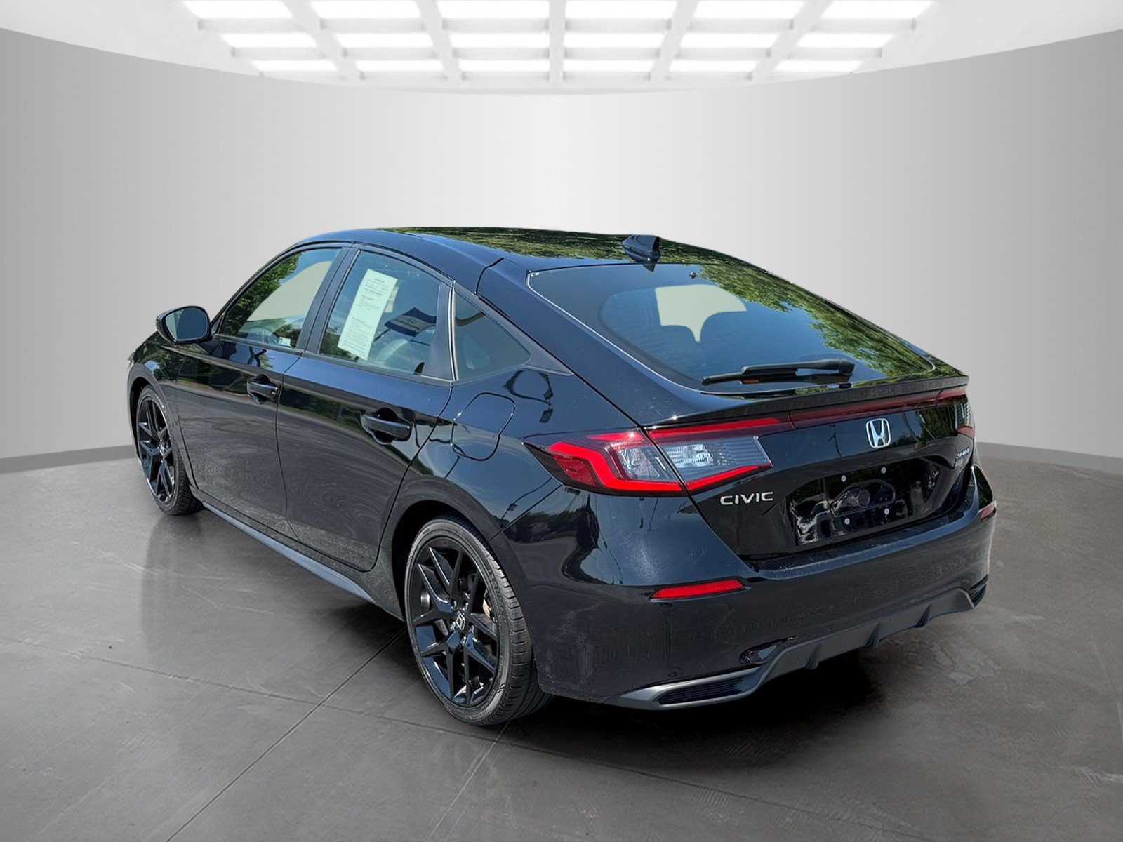 Used 2024 Honda Civic Sport image 4