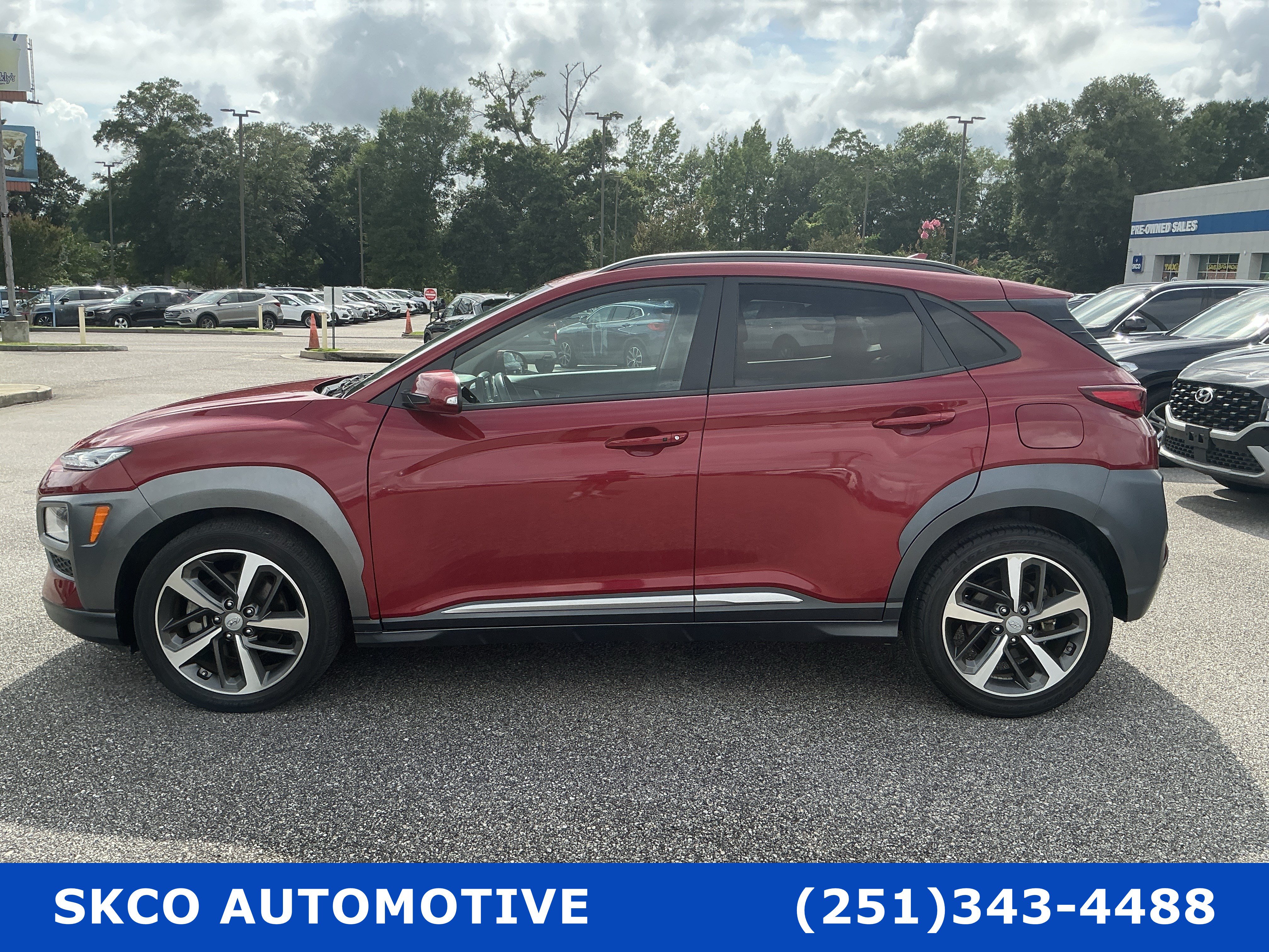 Used 2021 Hyundai Kona Limited AWD/4WD image 2