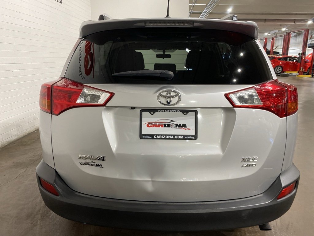 Used 2015 Toyota RAV4 XLE image 4