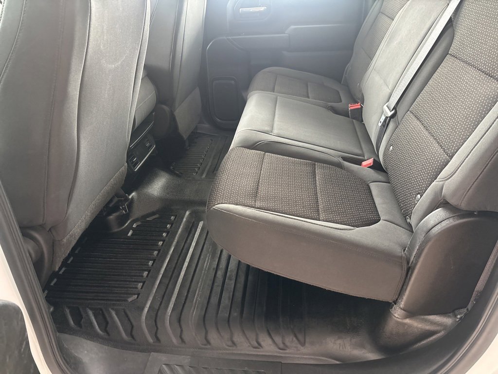 Used 2020 GMC Sierra 3500 4x4 Crew Cab w/ Fleet Convenience Package image 21