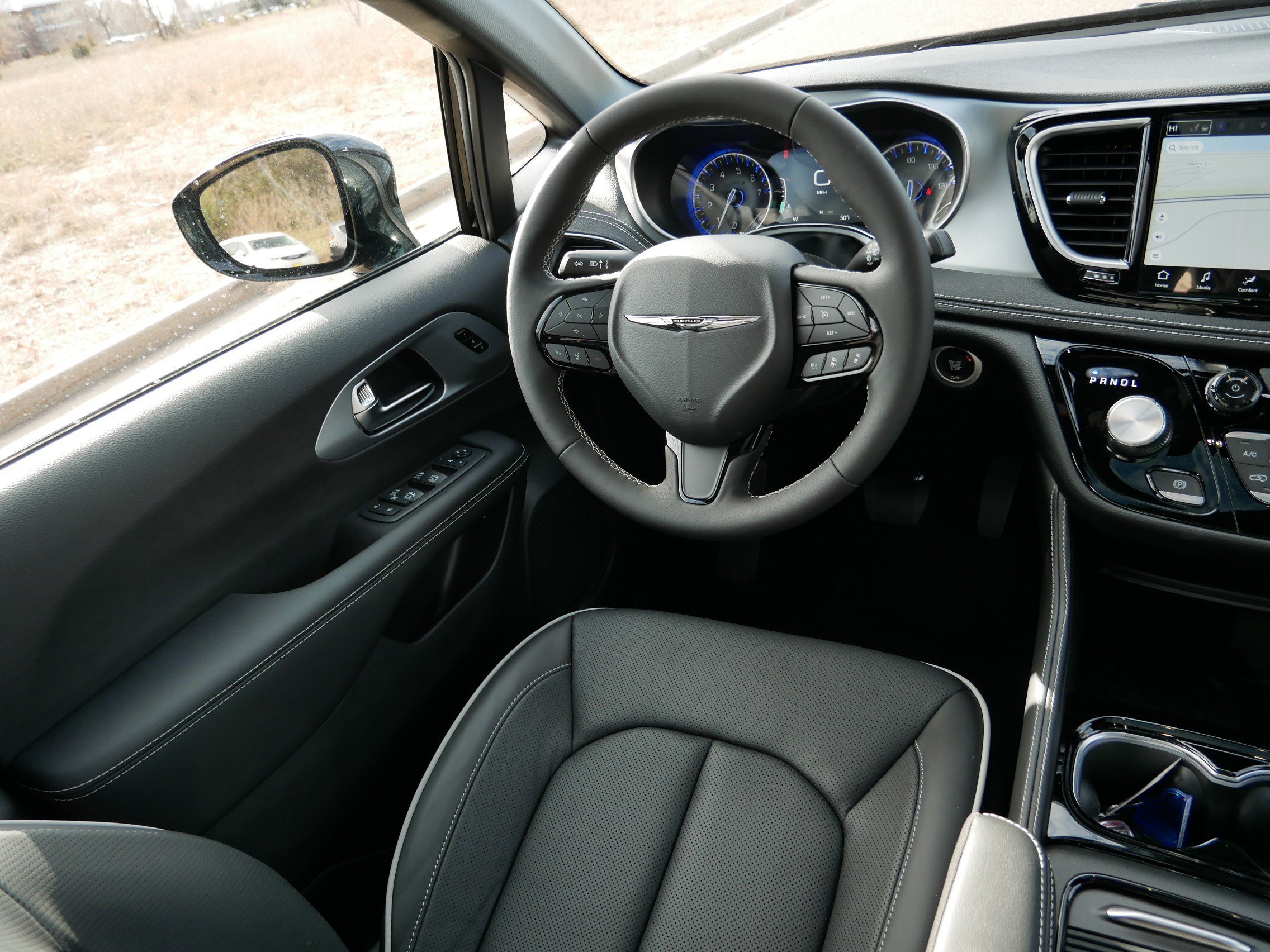 New 2026 Chrysler Pacifica Limited w/ S Appearance Package image 9