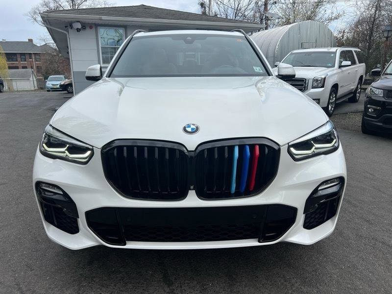 Used 2021 BMW X5 xDrive40i w/ M Sport Package AWD/4WD image 2