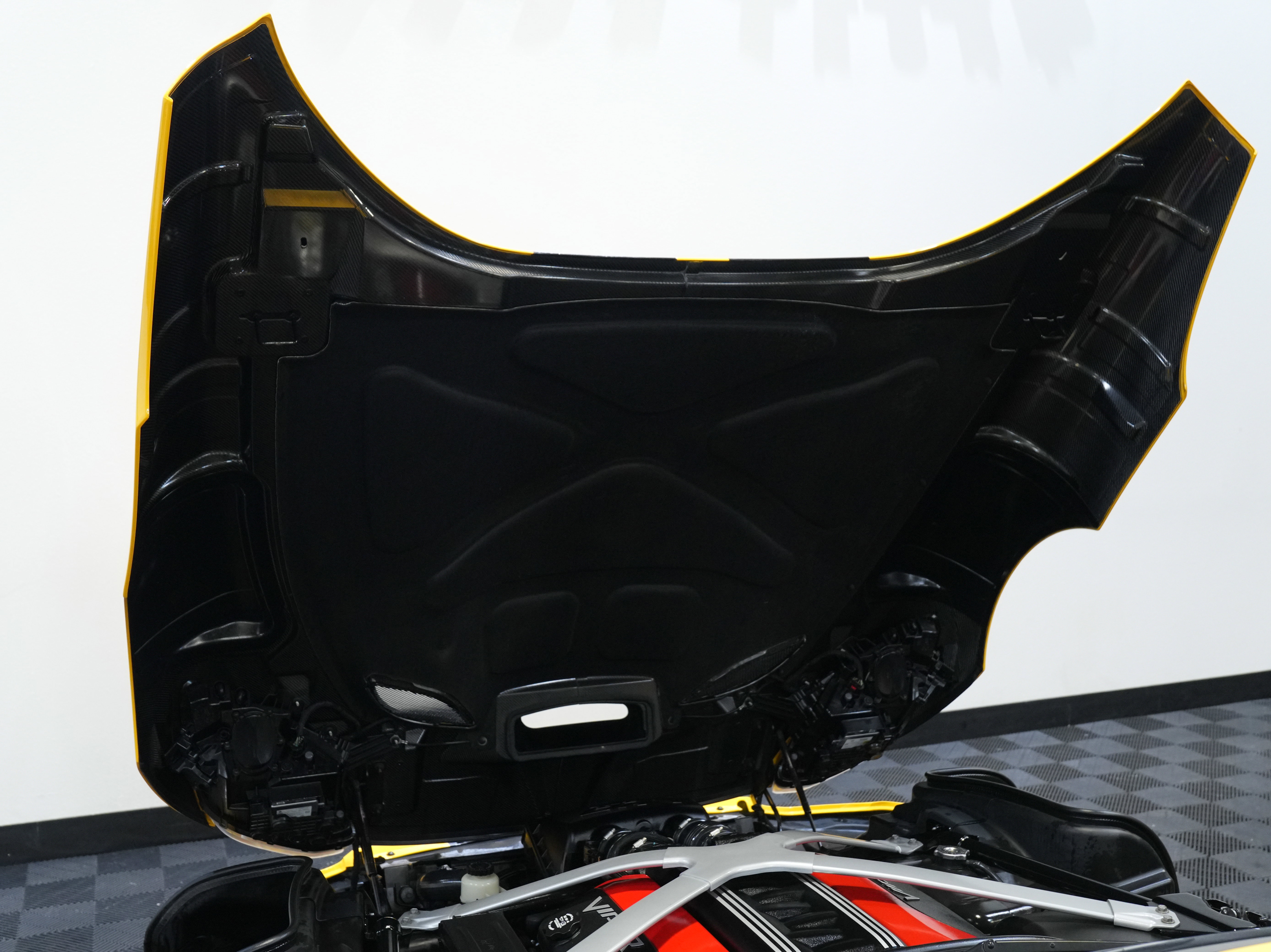 Used 2013 SRT Viper GTS w/ GTS Laguna Interior Pkg image 48