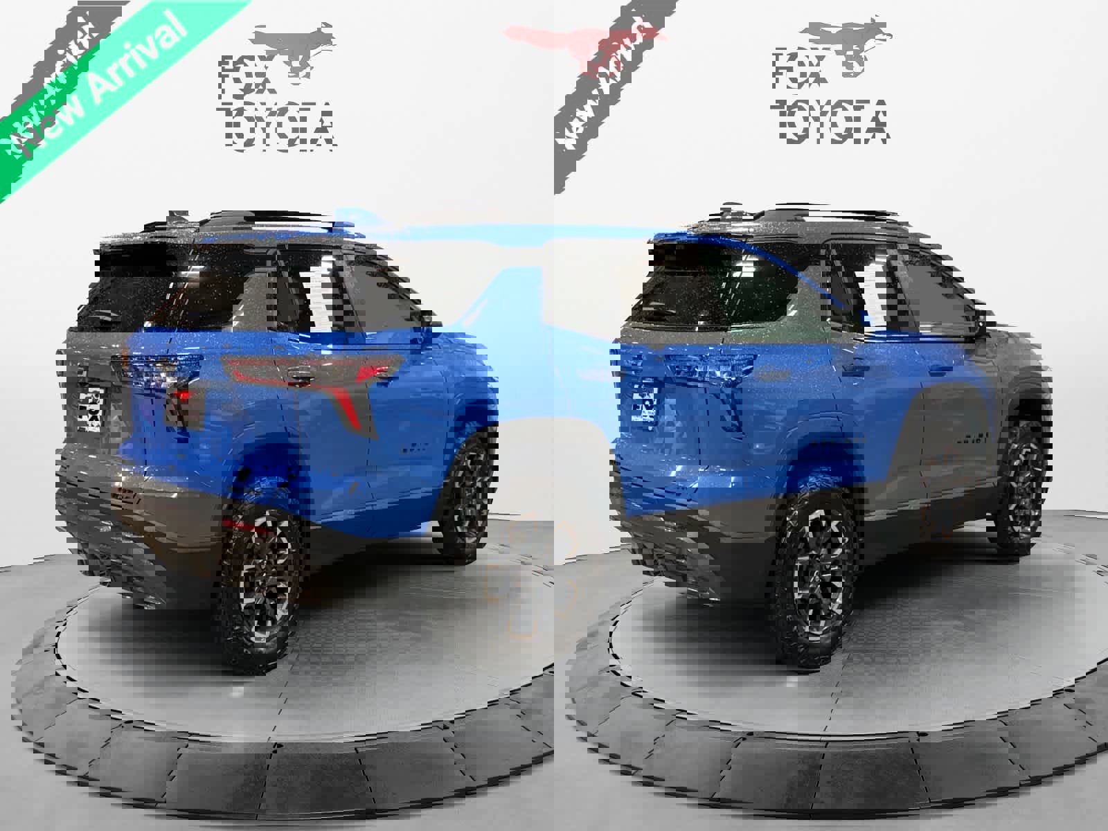 Used 2025 Chevrolet Equinox ACTIV w/ Safety and Technology Package AWD/4WD image 6