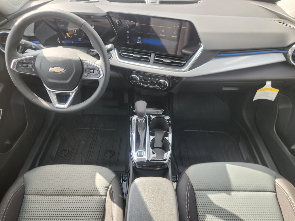 New 2026 Chevrolet Trax LT w/ Driver Confidence Package FWD image 21