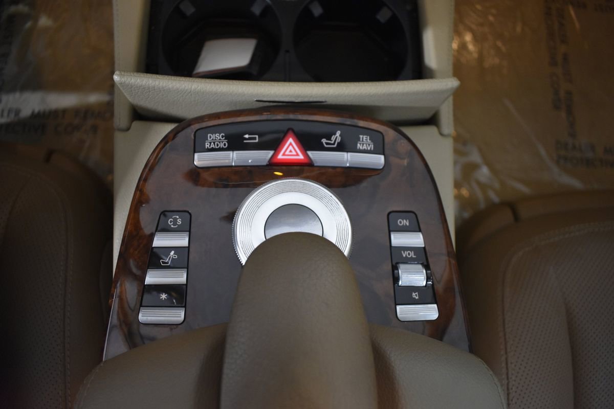 Used 2008 Mercedes-Benz S 550 4MATIC image 24