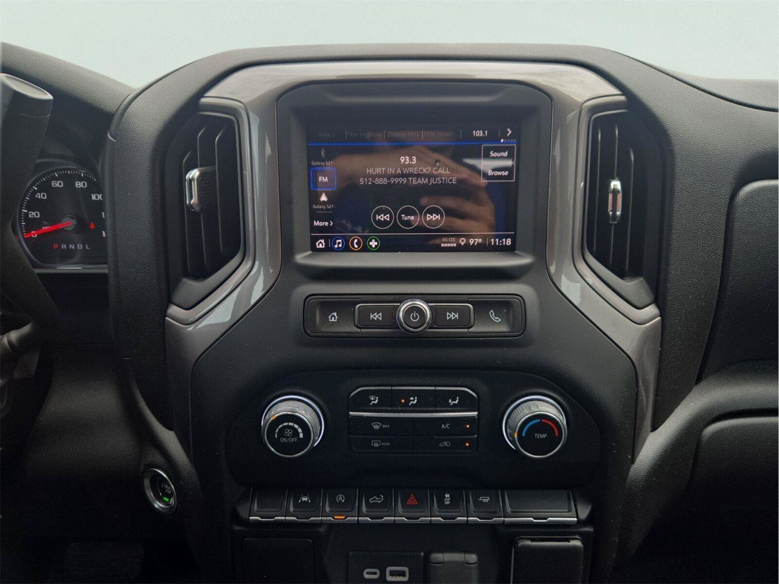 Used 2024 Chevrolet Silverado 1500 Custom RWD image 17