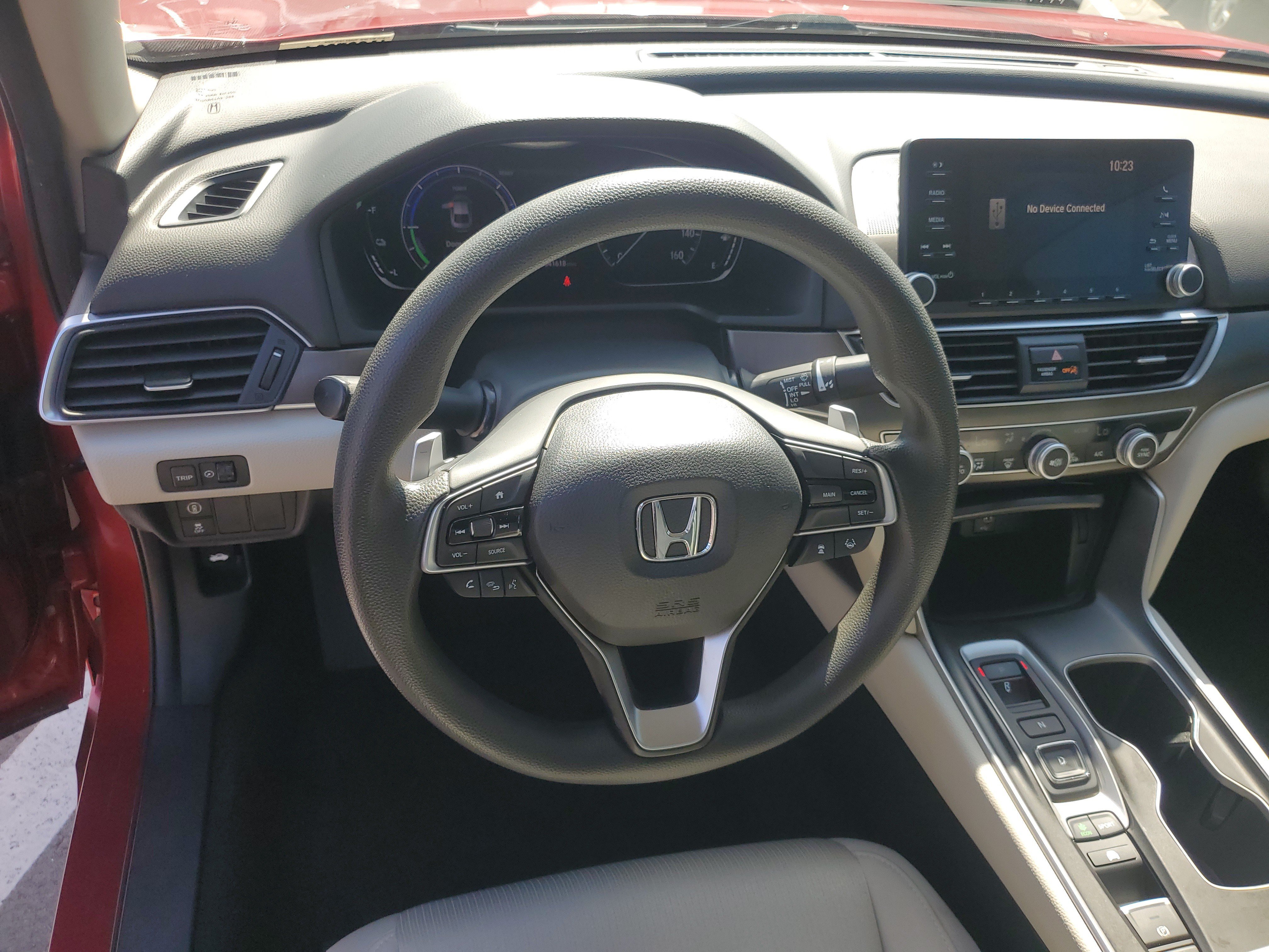 Used 2018 Honda Accord Hybrid image 15