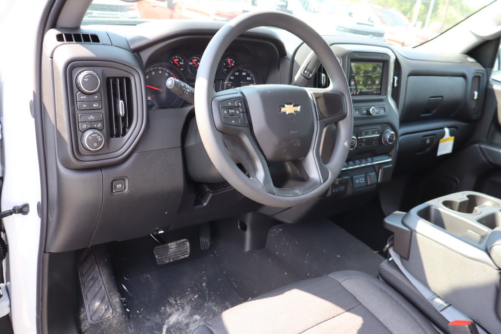 New 2026 Chevrolet Silverado 1500 Custom AWD/4WD image 5