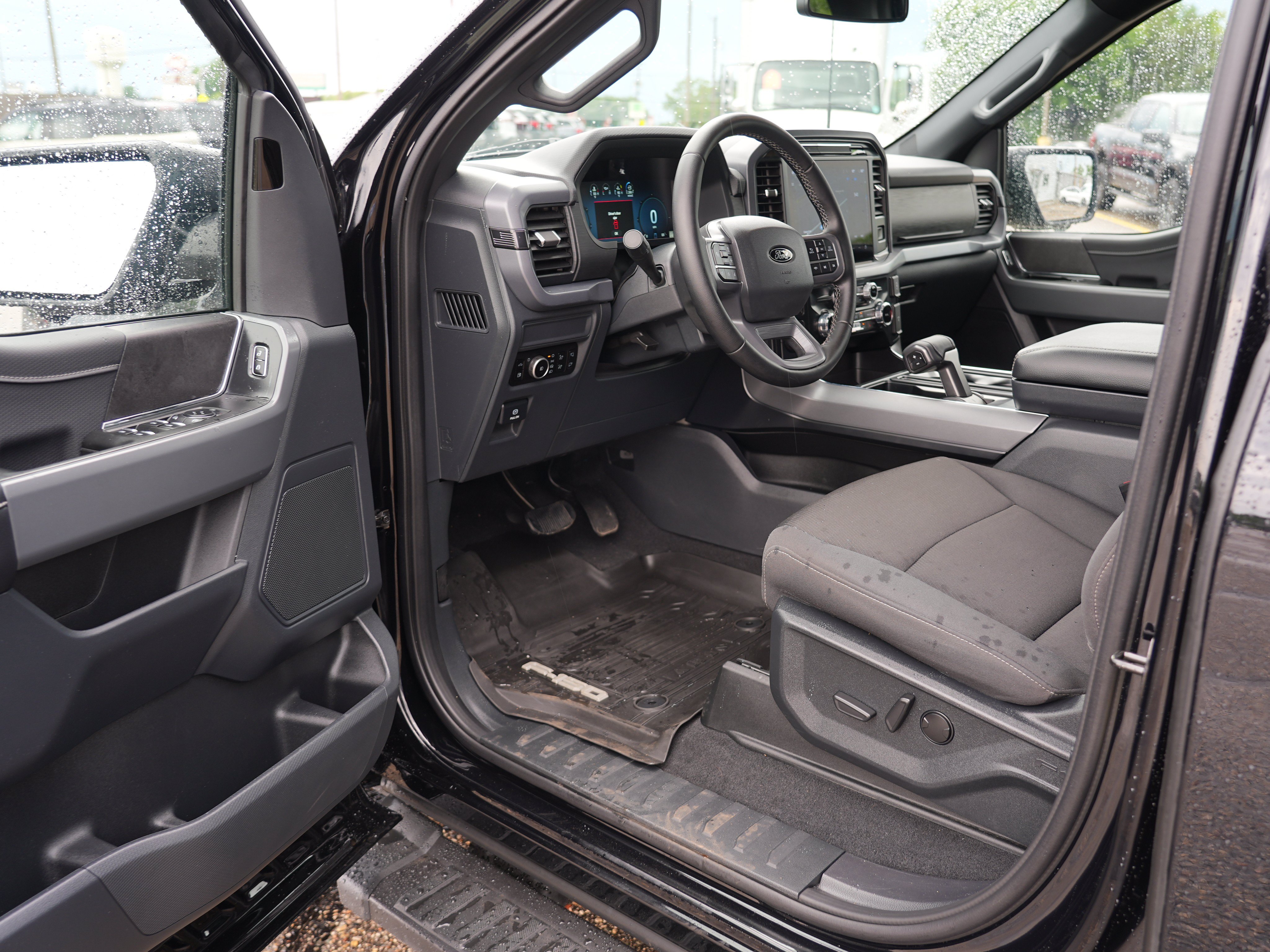 Used 2025 Ford F150 XLT w/ Equipment Group 302A MID AWD/4WD image 16