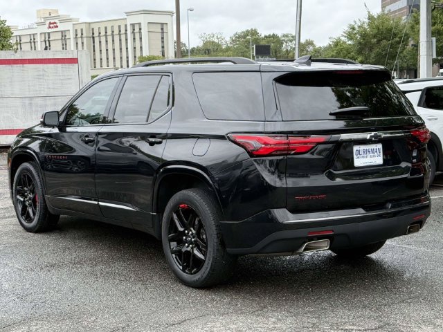 Used 2023 Chevrolet Traverse Premier w/ Redline Edition FWD image 4