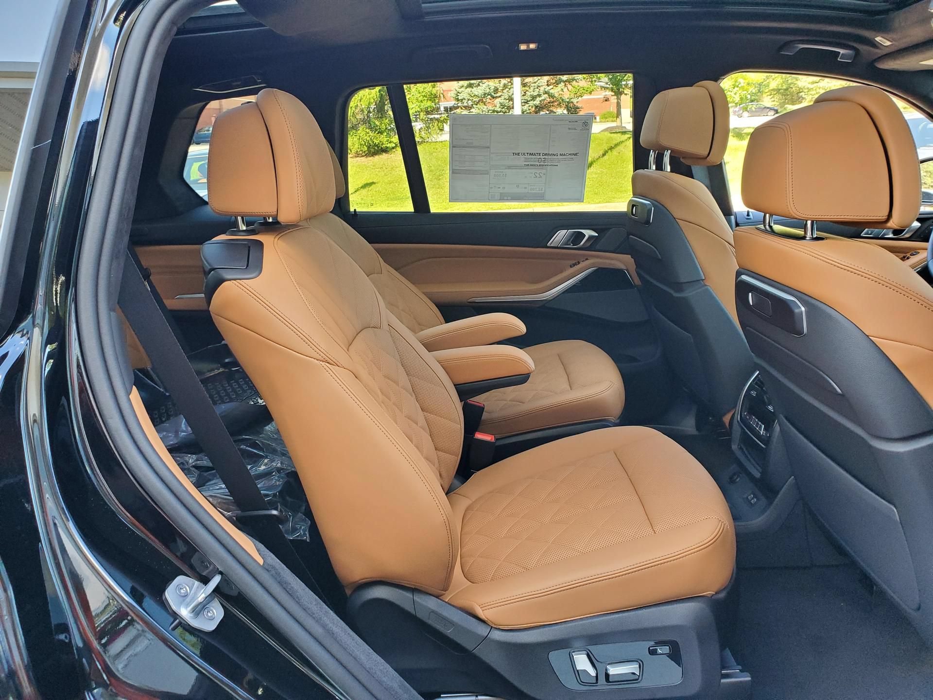 New 2027 BMW X7 xDrive40i w/ M Sport Package AWD/4WD image 19