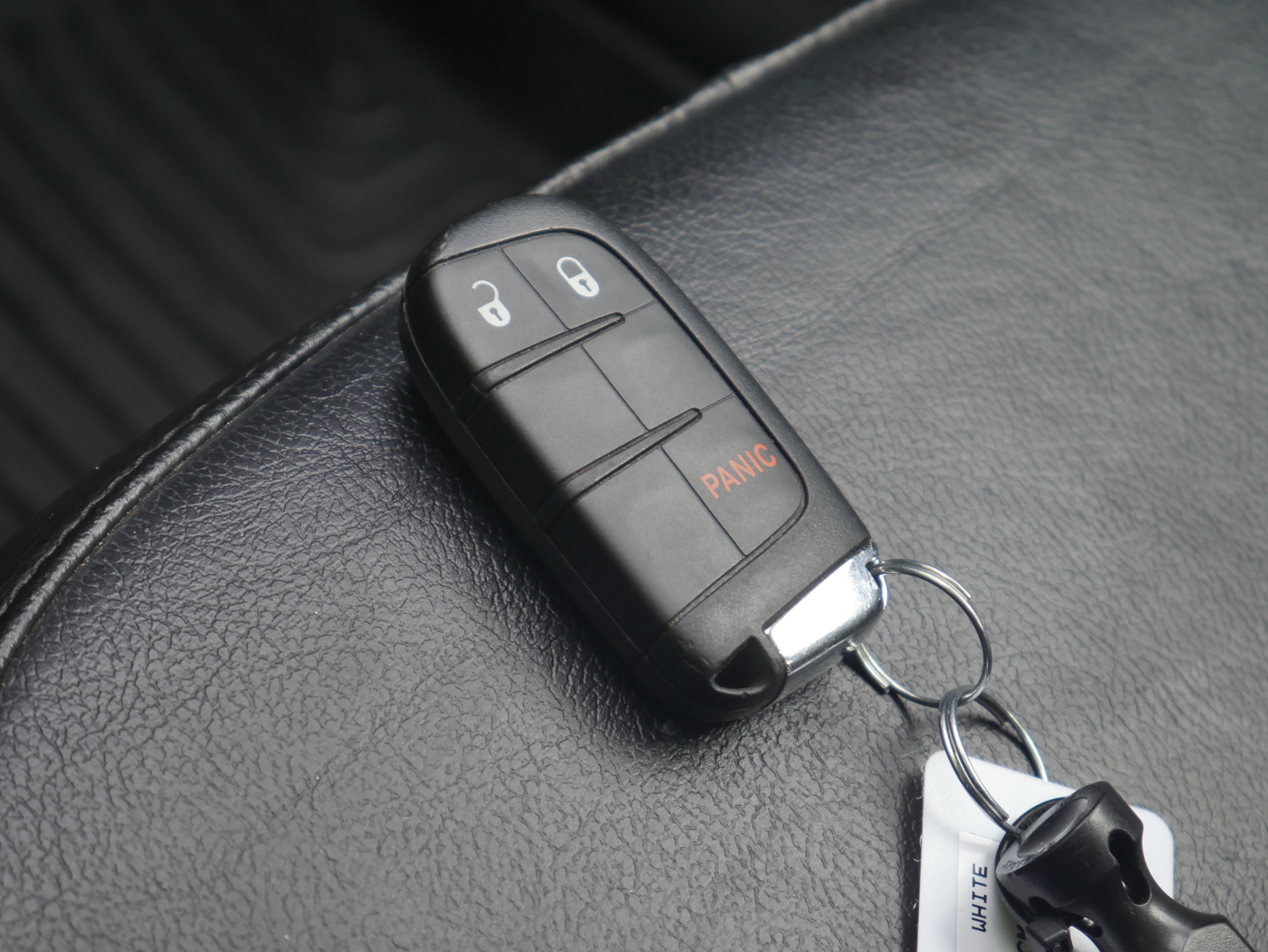 Used 2019 Jeep Compass Trailhawk AWD/4WD image 34