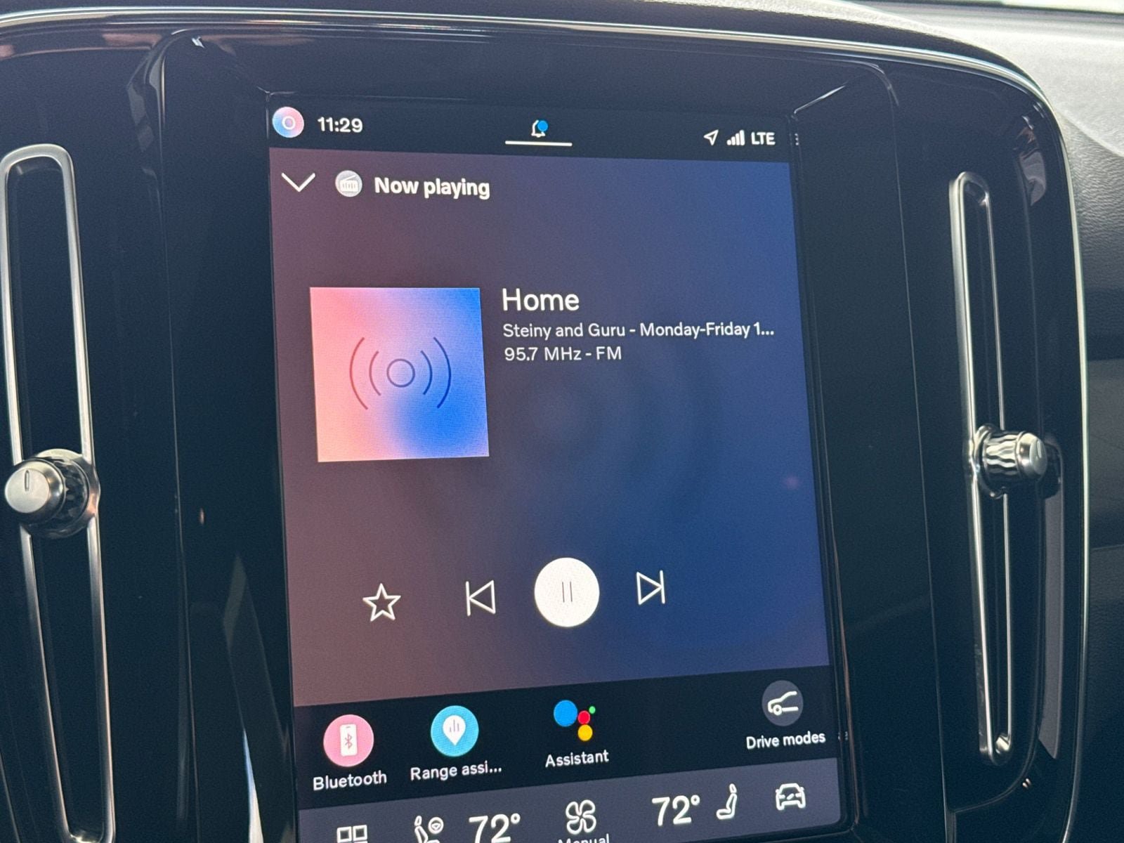Certified 2023 Volvo XC40 Recharge Ultimate AWD/4WD image 22