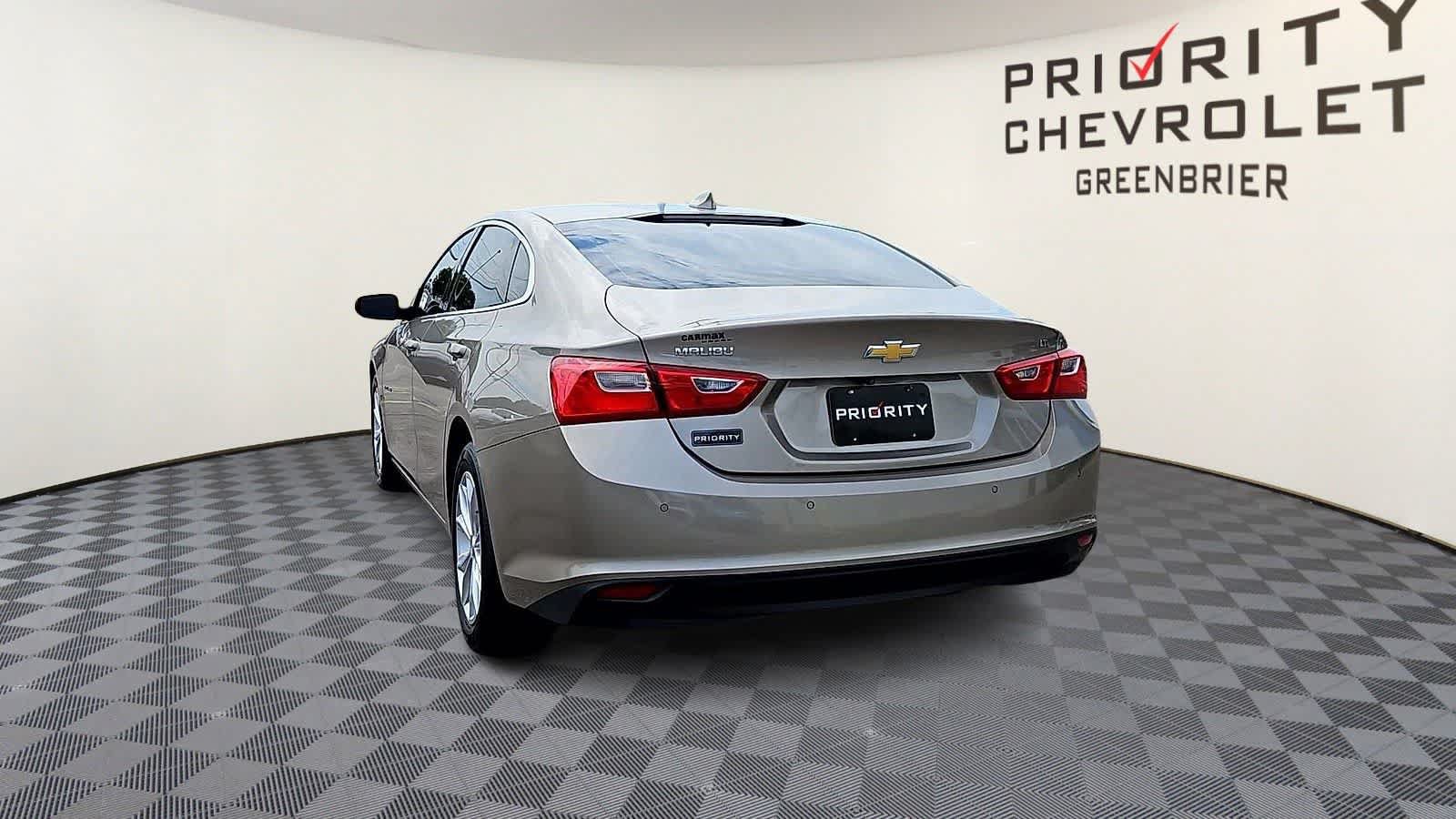 Used 2023 Chevrolet Malibu LT w/ Driver Confidence Package FWD image 7