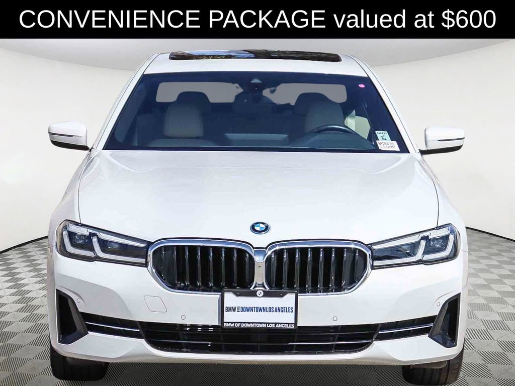 Used 2023 BMW 530e w/ Convenience Package image 2