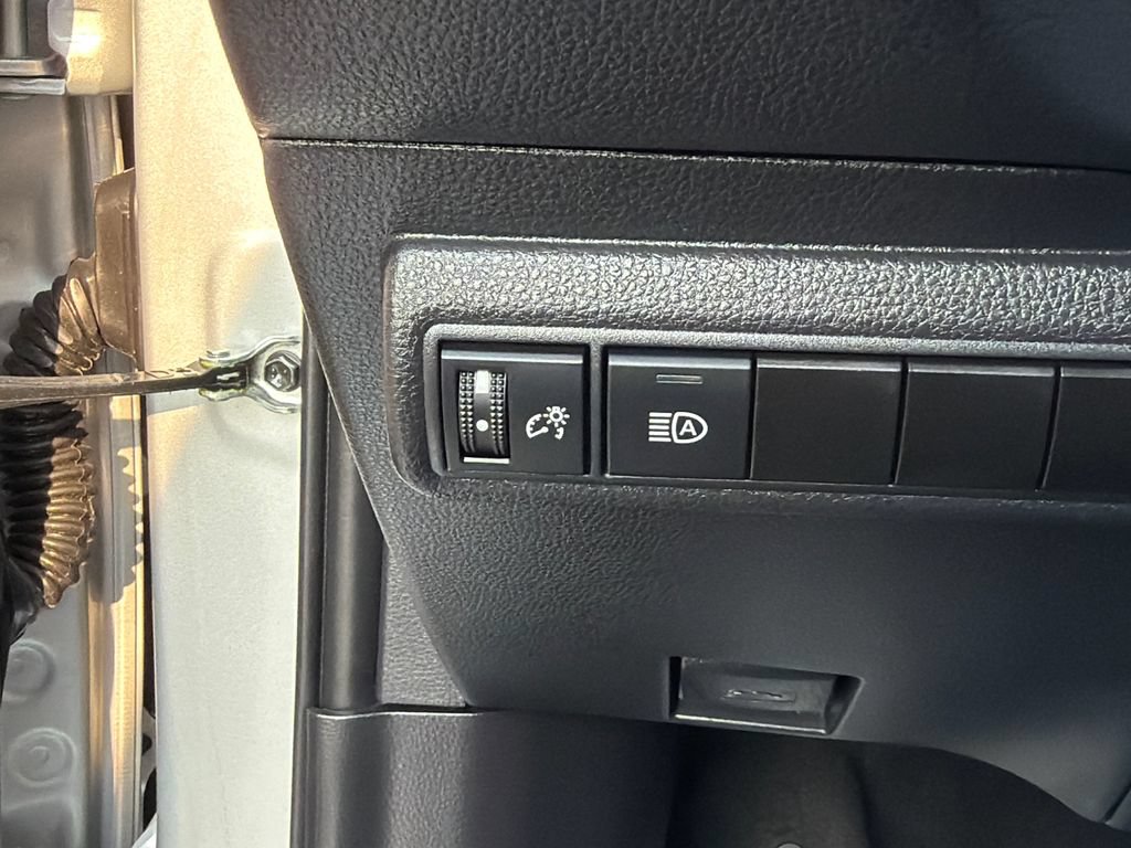 Used 2023 Toyota Corolla LE FWD image 20