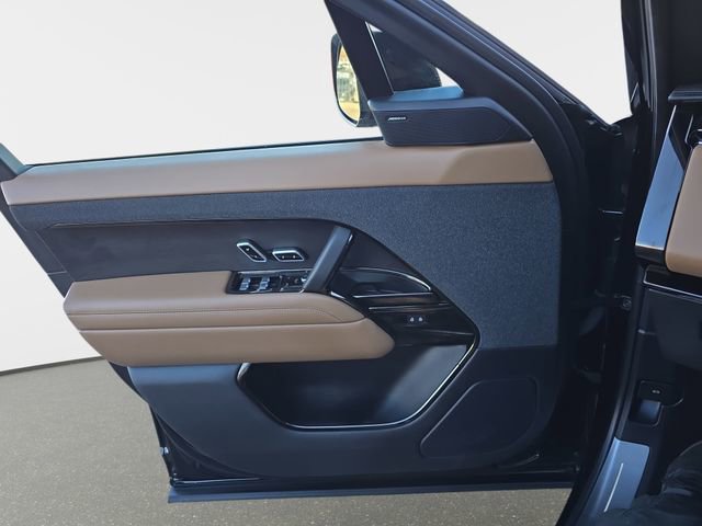 Used 2023 Land Rover Range Rover Sport SE image 30