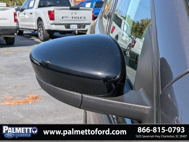 Used 2021 Ford Escape SE w/ SE Sport Appearance Package image 12