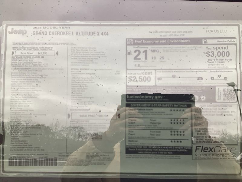 New 2025 Jeep Grand Cherokee L Altitude image 13