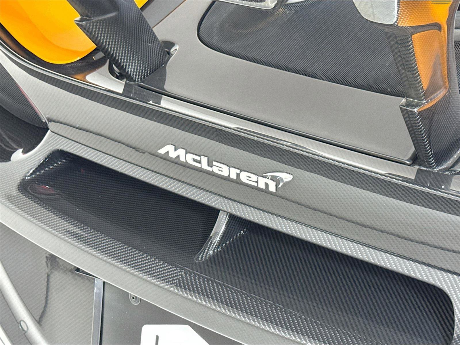 Used 2020 McLaren 600LT Spider image 31