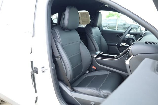 Certified 2025 Mercedes-Benz GLC 300 4MATIC image 24