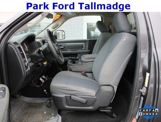 Used 2018 RAM 2500 Tradesman w/ Chrome Appearance Group image 13