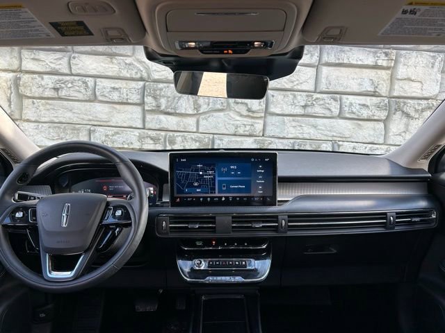 Used 2024 Lincoln Corsair AWD w/ Equipment Group 101A image 10