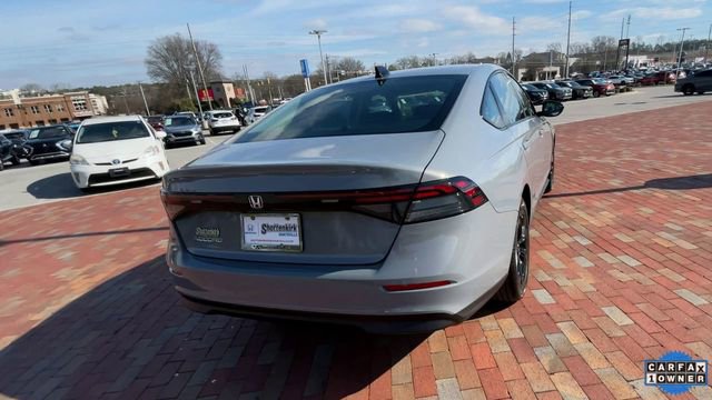 Certified 2025 Honda Accord SE image 9